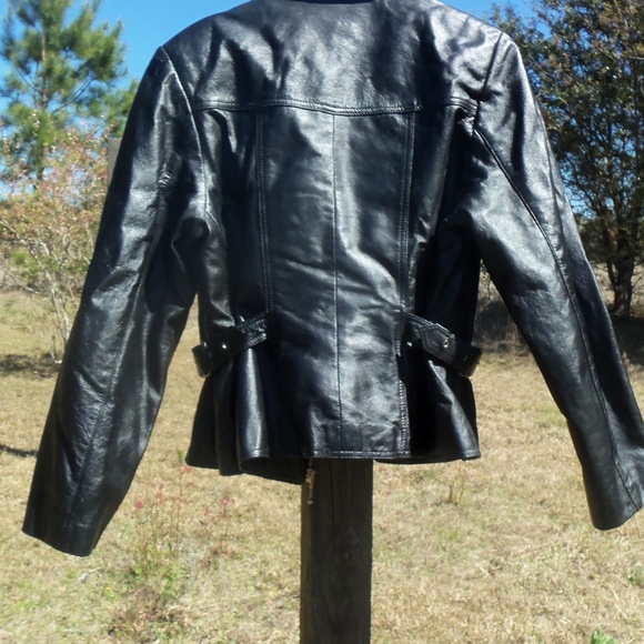 Colebrook & Co.  Medium black leather coat - Picture 4 of 5